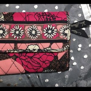 Wallet/. Vera Bradley